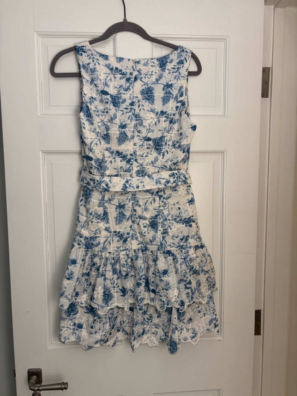 En Saison Blue and White Floral Square-Neck Tiered Mini Dress - Picture 6 of 7